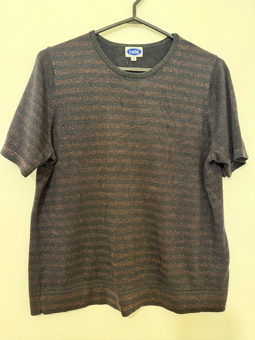 Vintage Tabi black with brown metallic stripes short sleeve shirt/sweater L
